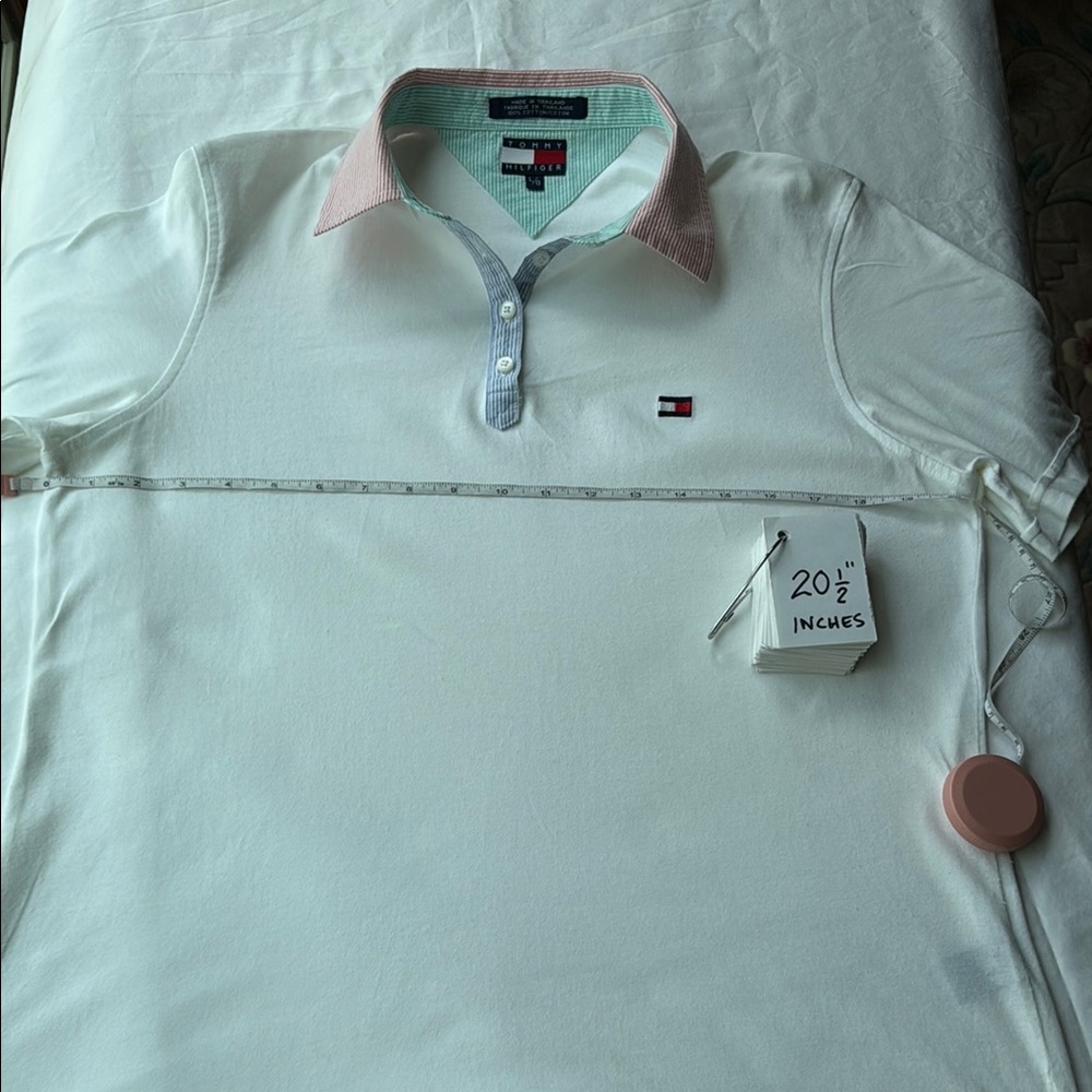 Like New Tommy Hilfiger Cotton Polo with Preppy Seersucker Fabric - Picture 10 of 12